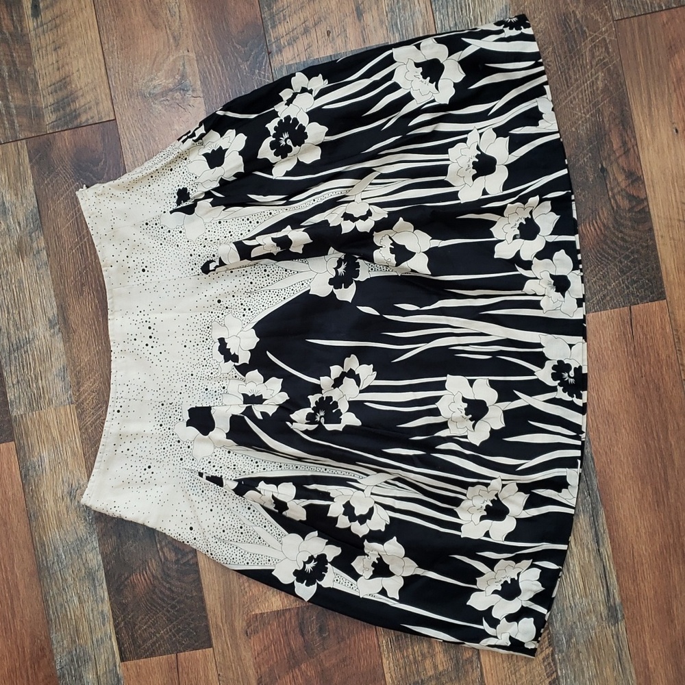 Vintage Forever 21 Cream & Black Floral & Polka Dot A-line Knee-length Skirt